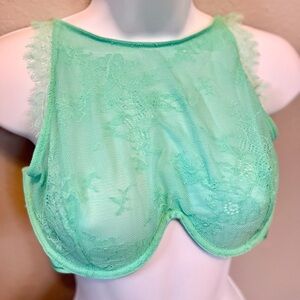 34DD Victoria's Secret high-neck bra